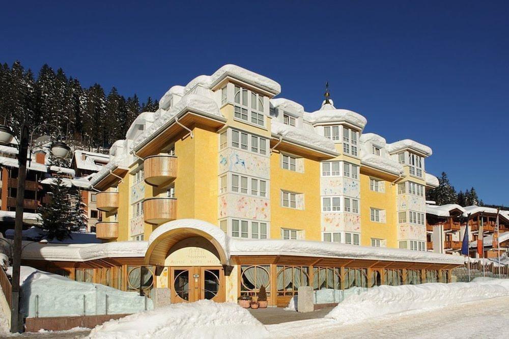 Alpen Suite Hotel Madonna di Campiglio Luaran gambar